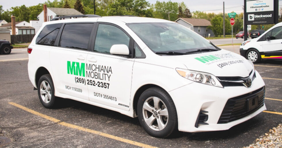4 Benefits of Branding Your Vehicle with Vinyl Wrap Zipp Printing